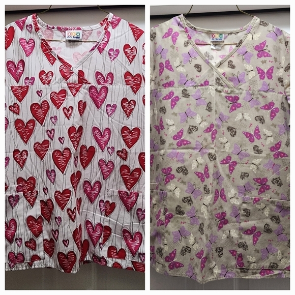 3-2-1 Tops - 3-2-1 Scrub Tops Lot Women's Medium Hearts Butterflies Valentine's Day Nurse